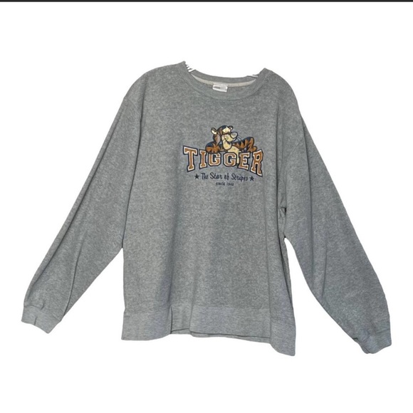 Disney Tops - Vintage Y2k Disney Winnie The Pooh Tigger Oversized Fleece Sweatshirt